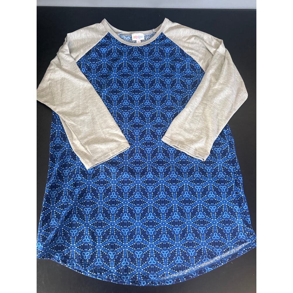 LuLaRoe Sz XL Top Randy Tee Blue Floral Gray 3/4 sleeves